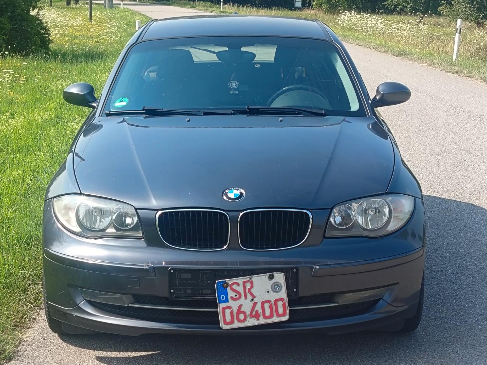 BMW 118 1 Limousine 118 i   143PS   AHK