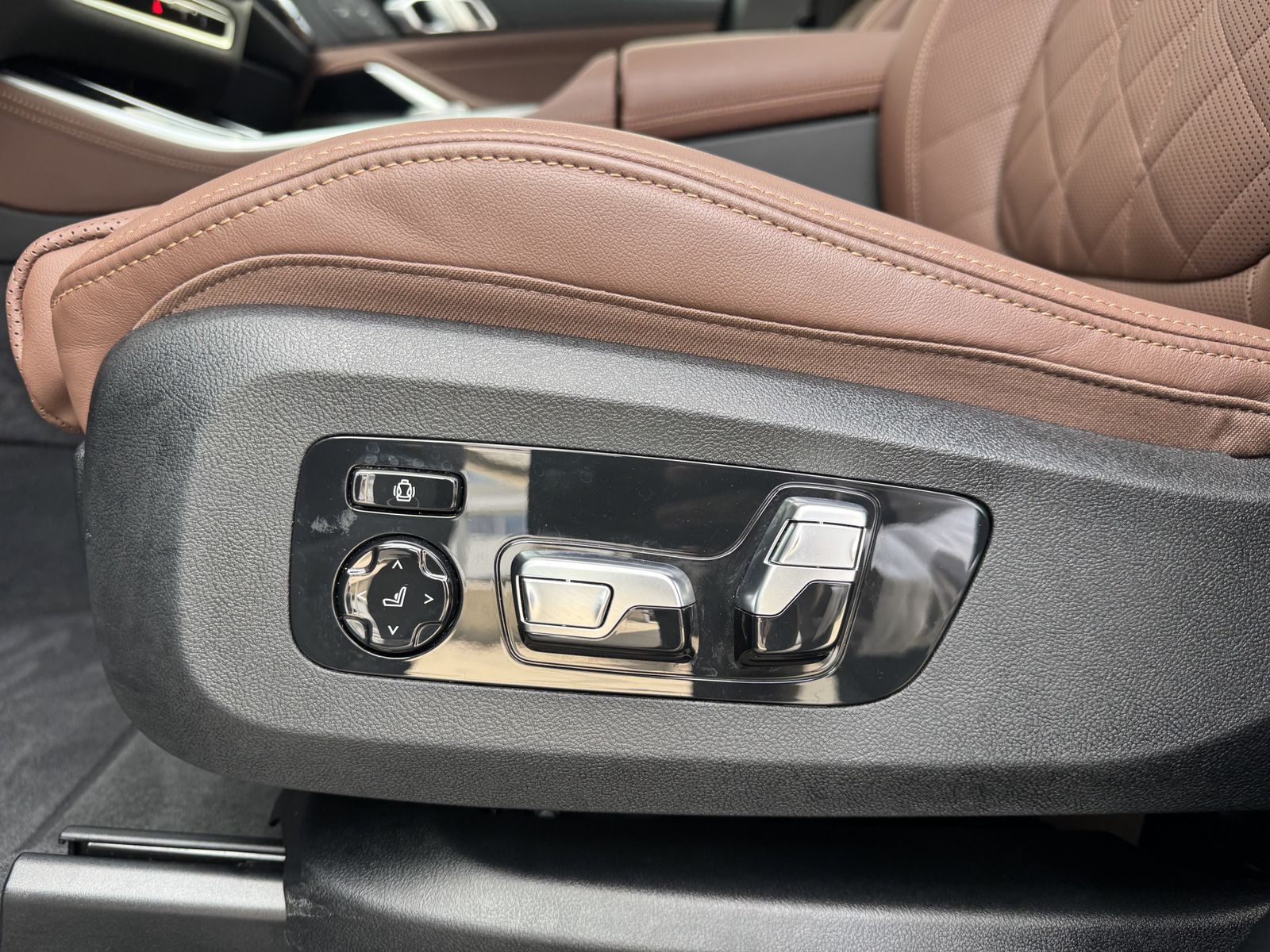BMW X5 M60 - Bild 9