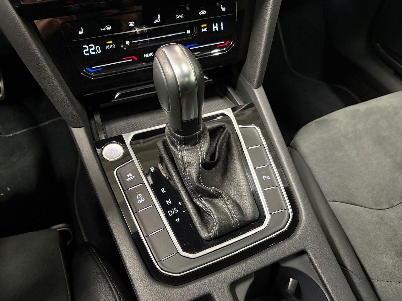 Arteon Shooting Brake R-Line 2.0 TDI DSG AHK PAN
