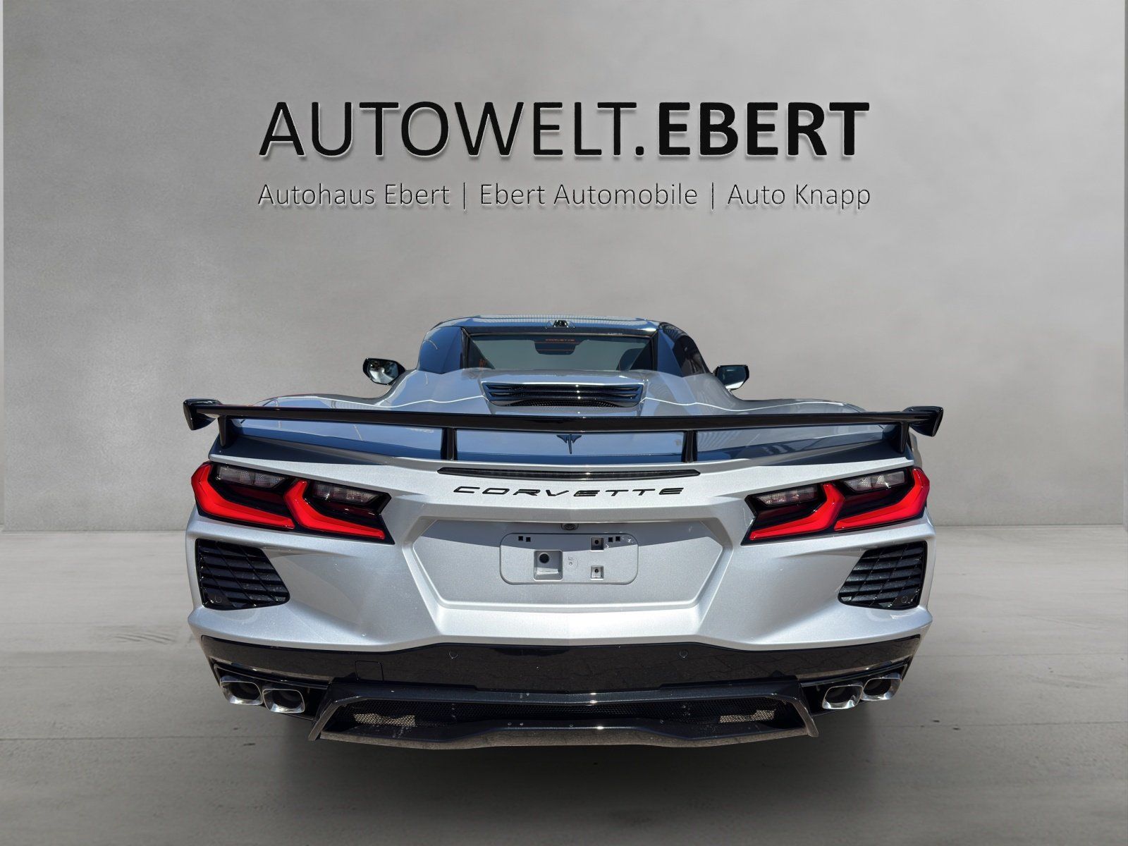 Fahrzeugabbildung Corvette C8 Cabrio 3LT MY2026 MAGNETIC/LIFT/BLADE SILVER