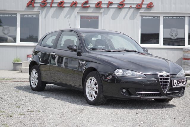 Alfa Romeo 147 1.6 TS 16V Distinctive #Leder#Alu#Klimaaut.