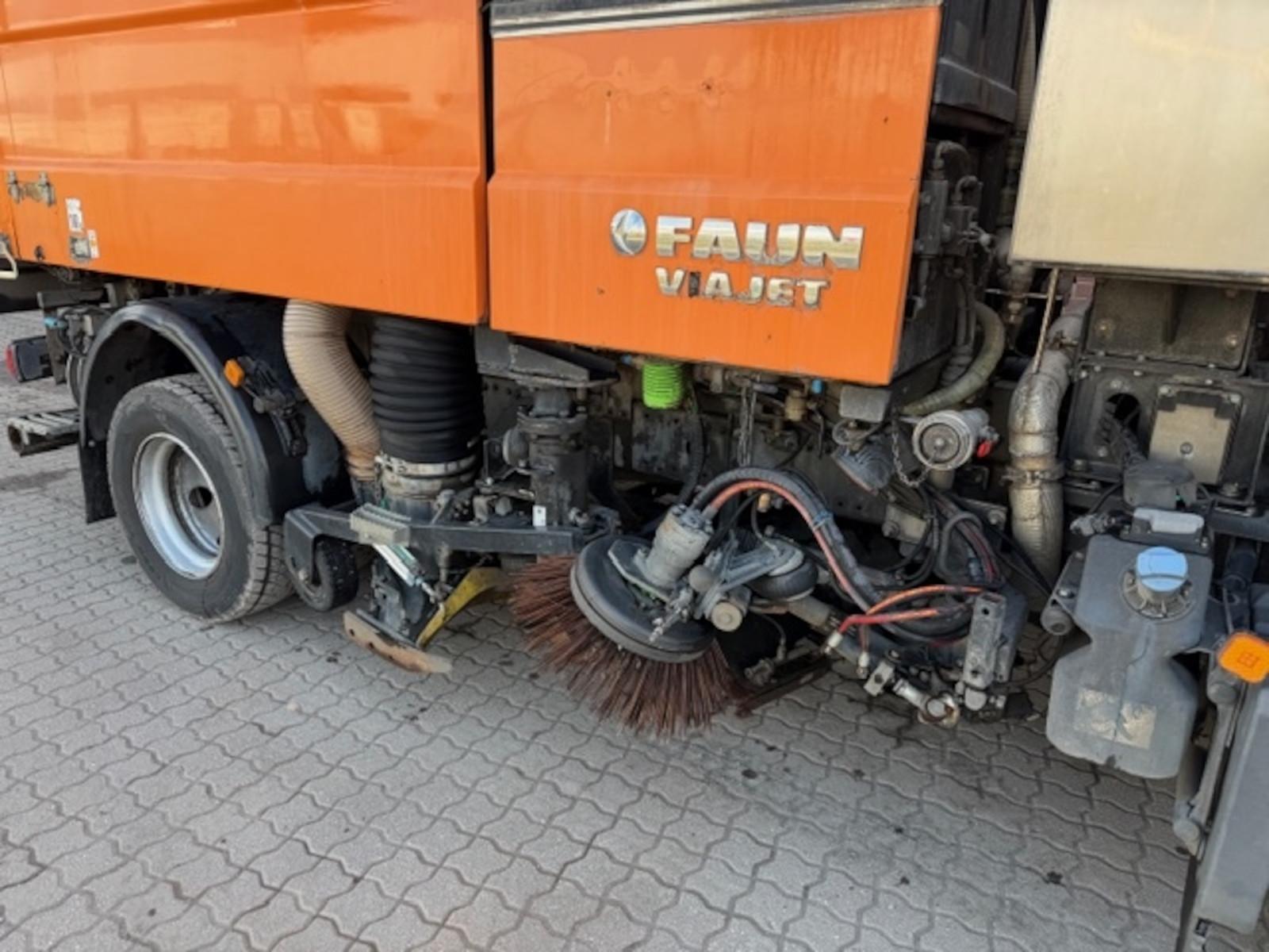 MAN 12.250 TGL 4x2 Euro6 Faun Viajet 5