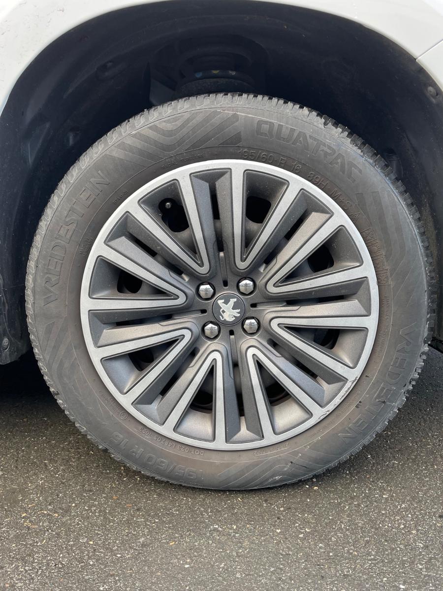 Peugeot 2008 Active 1.2*NUR 66TKM*1.HAND*KLIMA*TEMPOMAT