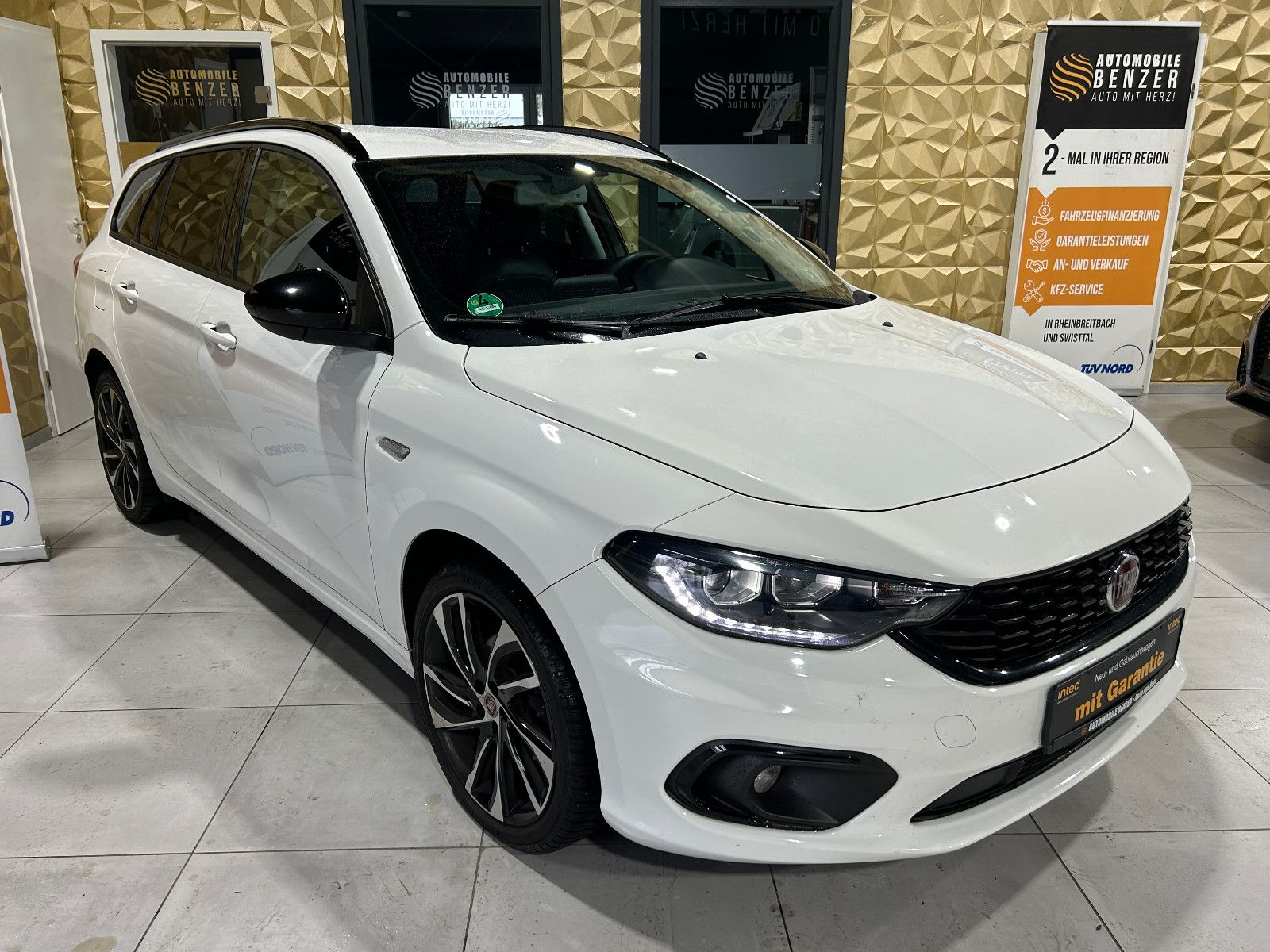 Fahrzeugabbildung Fiat Tipo S-Design/KAMERA/NAVI/ACC/SHZ/KLIMA