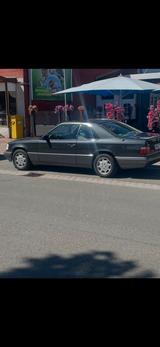 Mercedes-Benz Mercedes W124 220 Coupé, Tüv neu , Leder ,... - Mercedes-Benz 220: W124