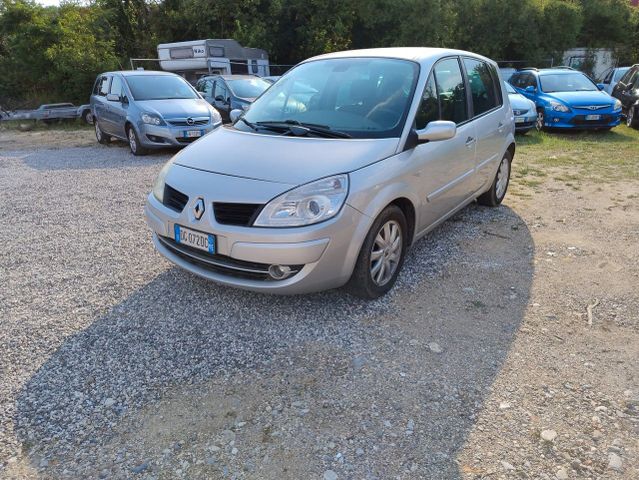 Renault Scenic Scénic 2.0 16V dCi Dynamique