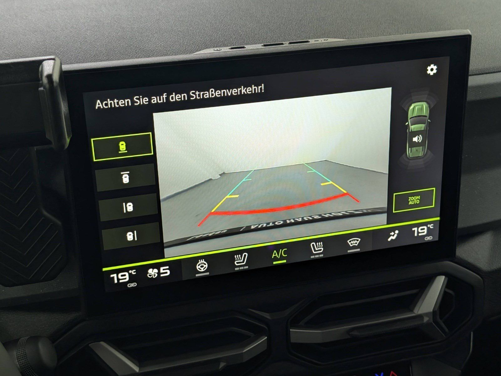 DACIA Bigster  Journey Hybrid 155 19-Zoll City – Bild 29