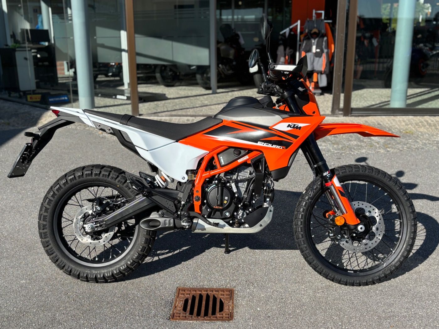 Fahrzeugabbildung KTM 125 Enduro R