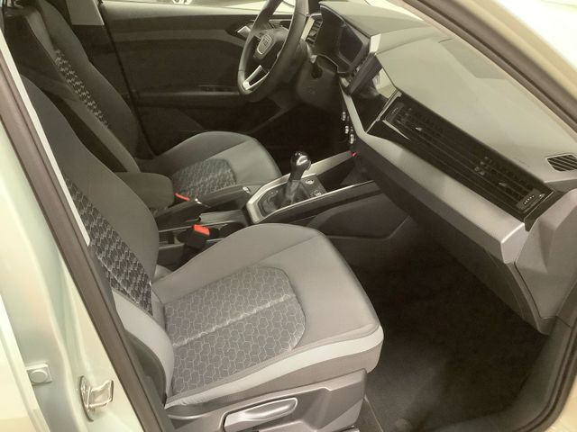 A1 Sportback advanced 30 TFSI 85(11