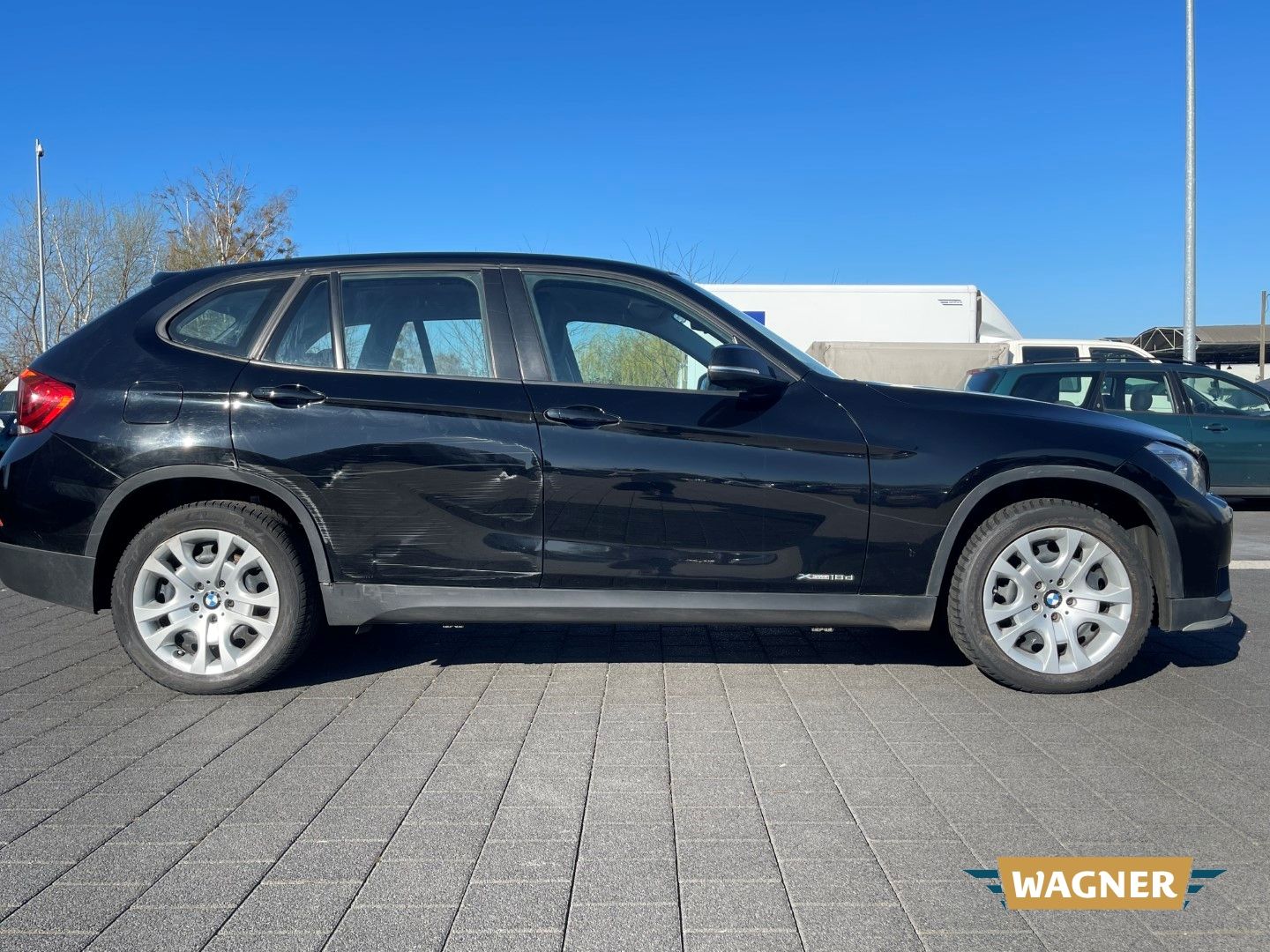 Fahrzeugabbildung BMW X1 18 d xDrive 18d Klima  Motorschaden