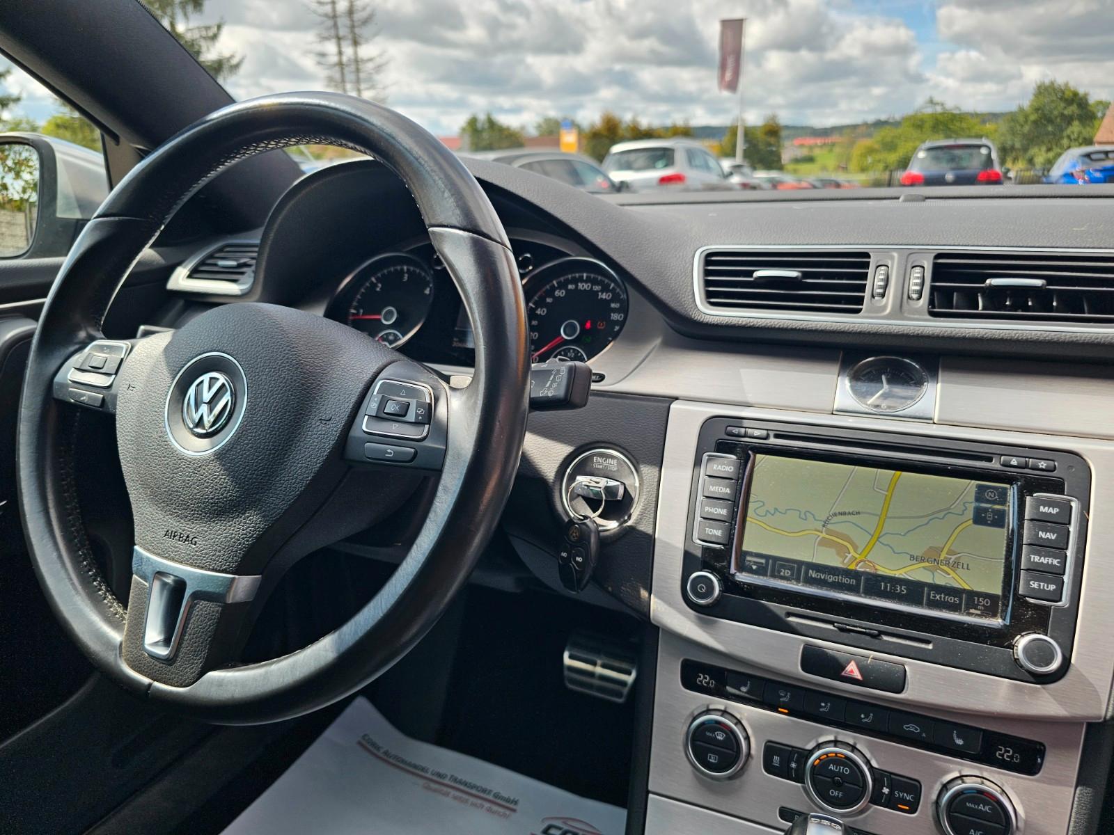 Volkswagen Passat Alltrack 2012 — photo 22