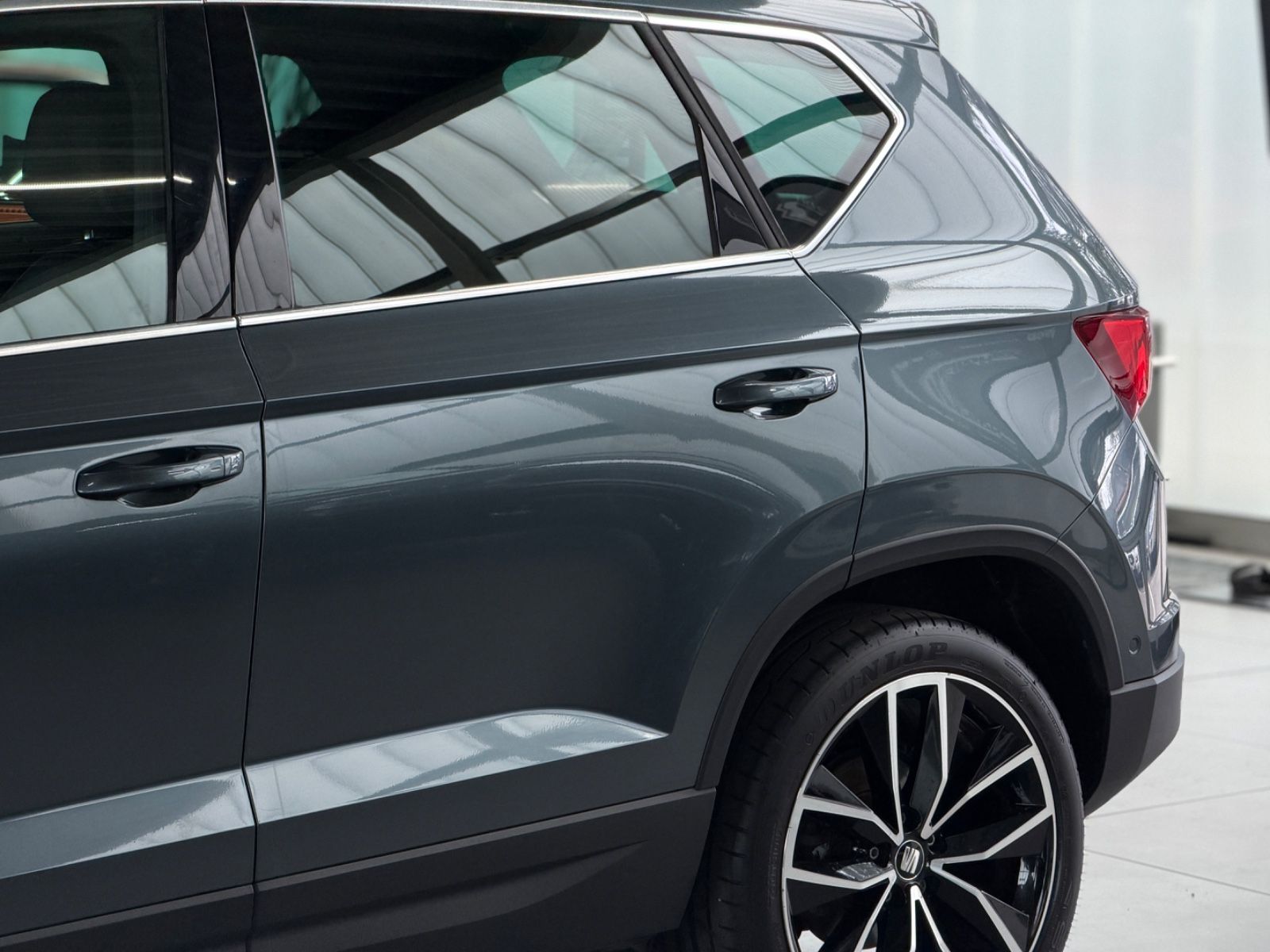 Fahrzeugabbildung SEAT Ateca 2.0 TDI Xcellence 4Drive 360°-Kamera ACC