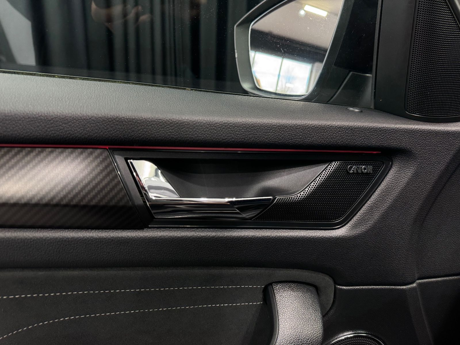 Fahrzeugabbildung SKODA Kodiaq Sportline 4x4|DSG|7-SITZER|AHK|ACC