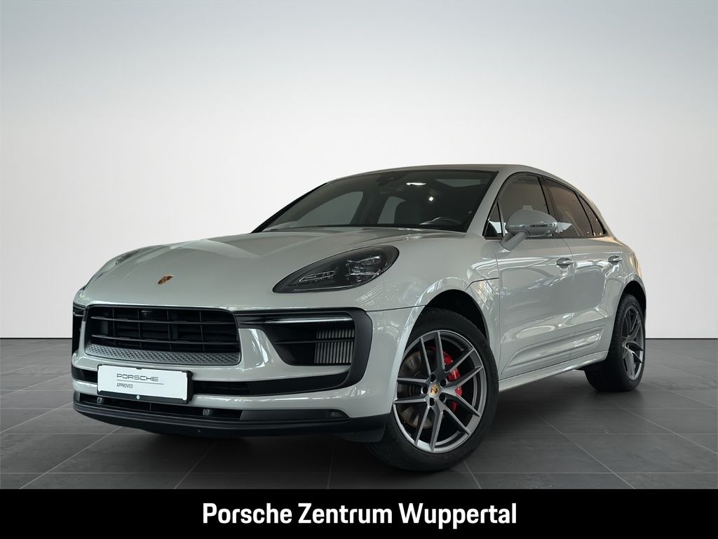 PORSCHE Macan 2023