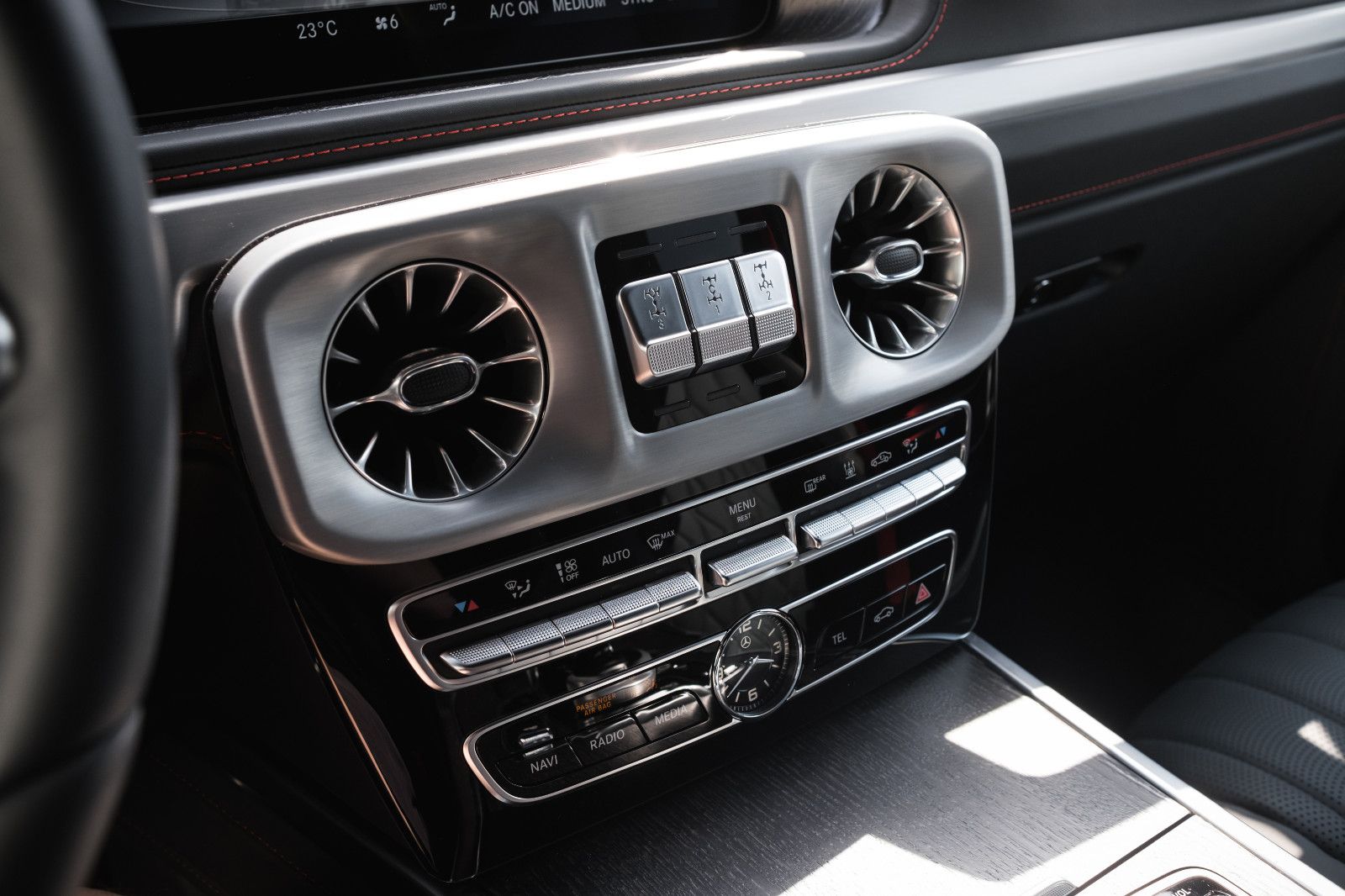 Fahrzeugabbildung Mercedes-Benz G 500-Superior-Night-P. I&II-STHZ.-Technik-Paket