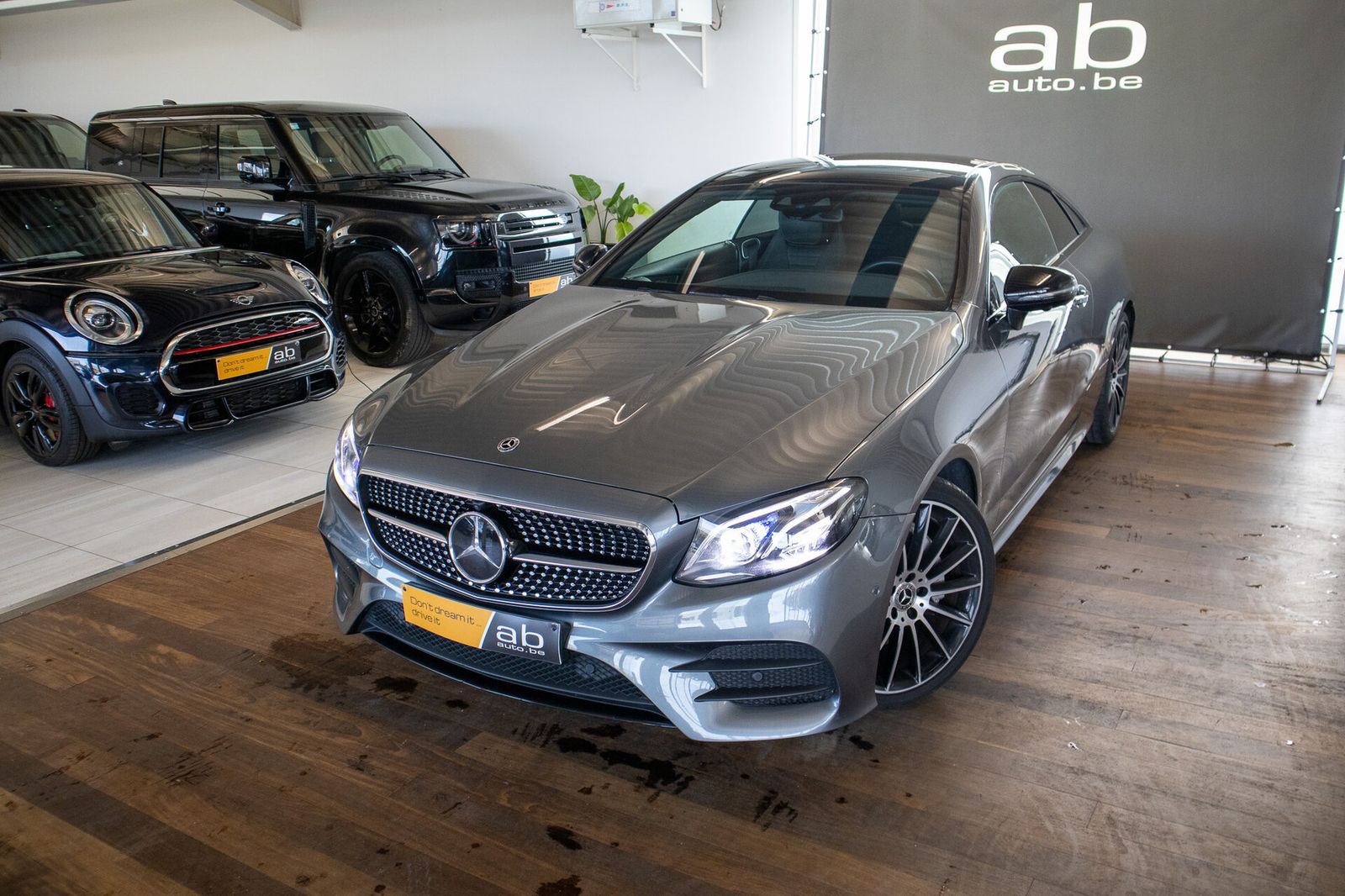 Mercedes-Benz E 200 Coupé AMG imagem 2