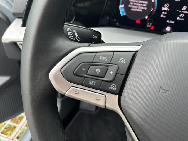 Volkswagen Golf VIII Variant Life 1.5 TSI*AHK*LED*NAVI*SHZ, миниатюра 20