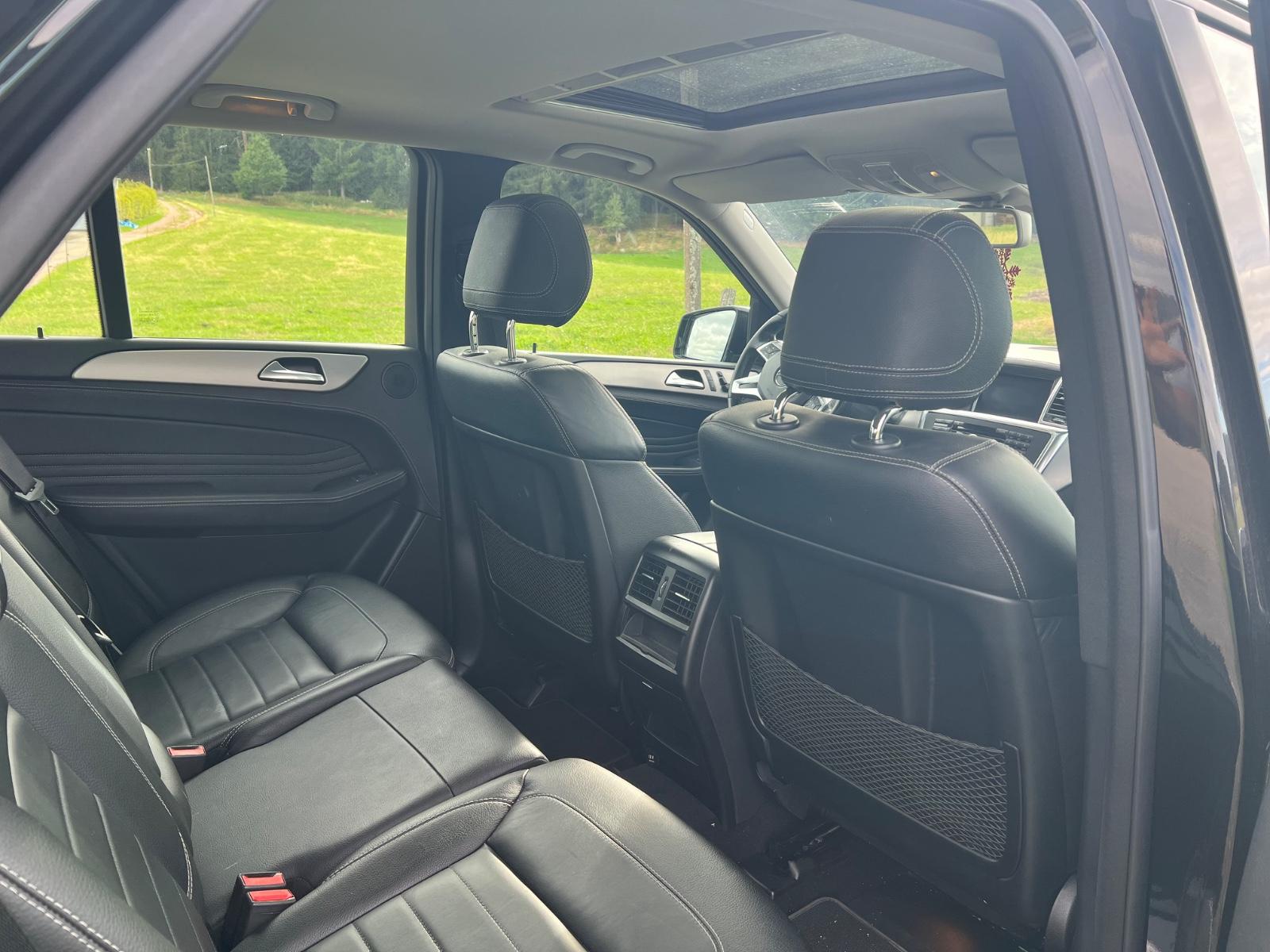 Mercedes-Benz MErcedes ML350 CDI 4 MAtic,Airmatic,AHK, Webasto