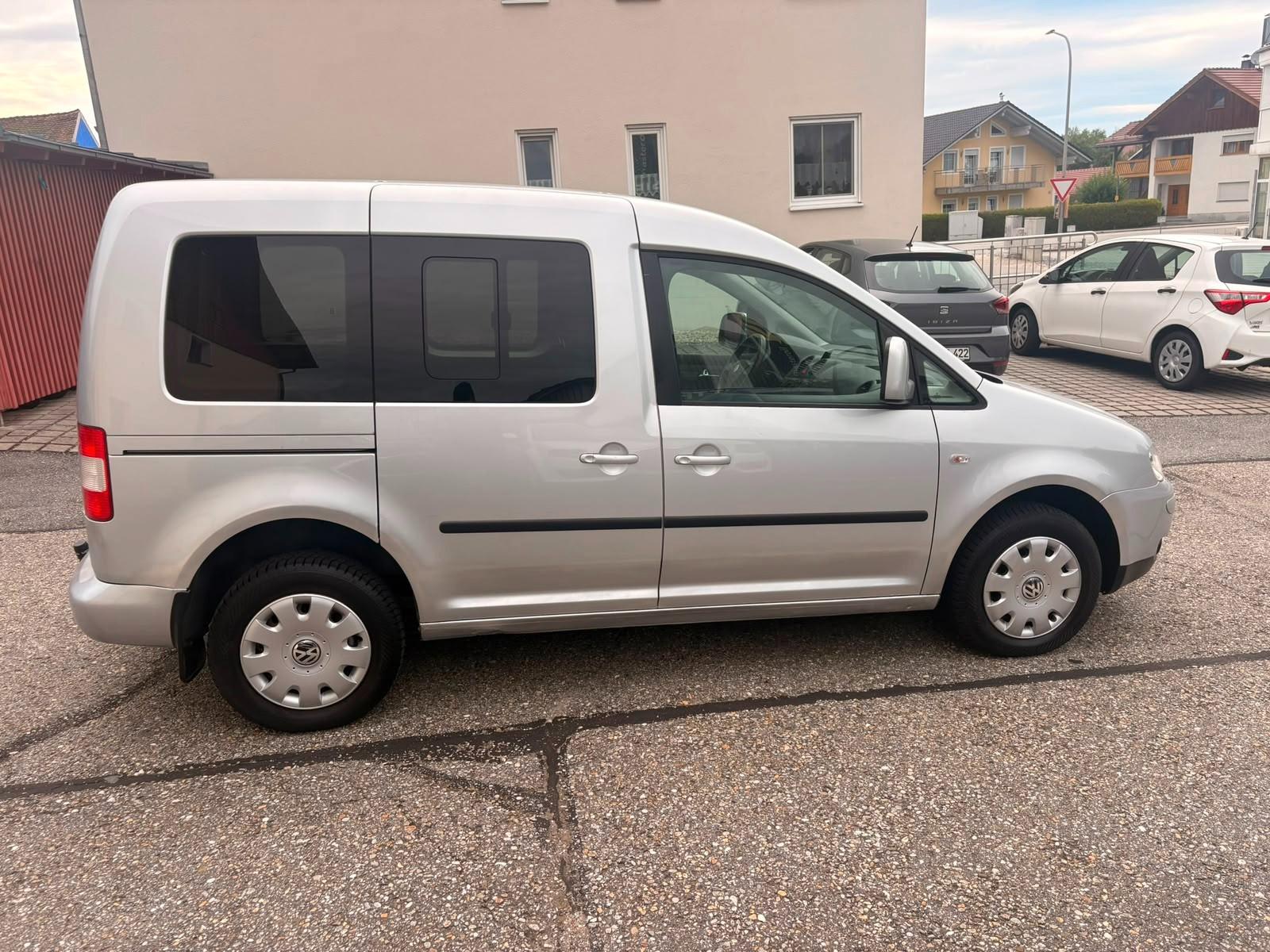 Volkswagen Caddy Life 1.9TDI 4Motion 5Sitz Klima AHK Tempom