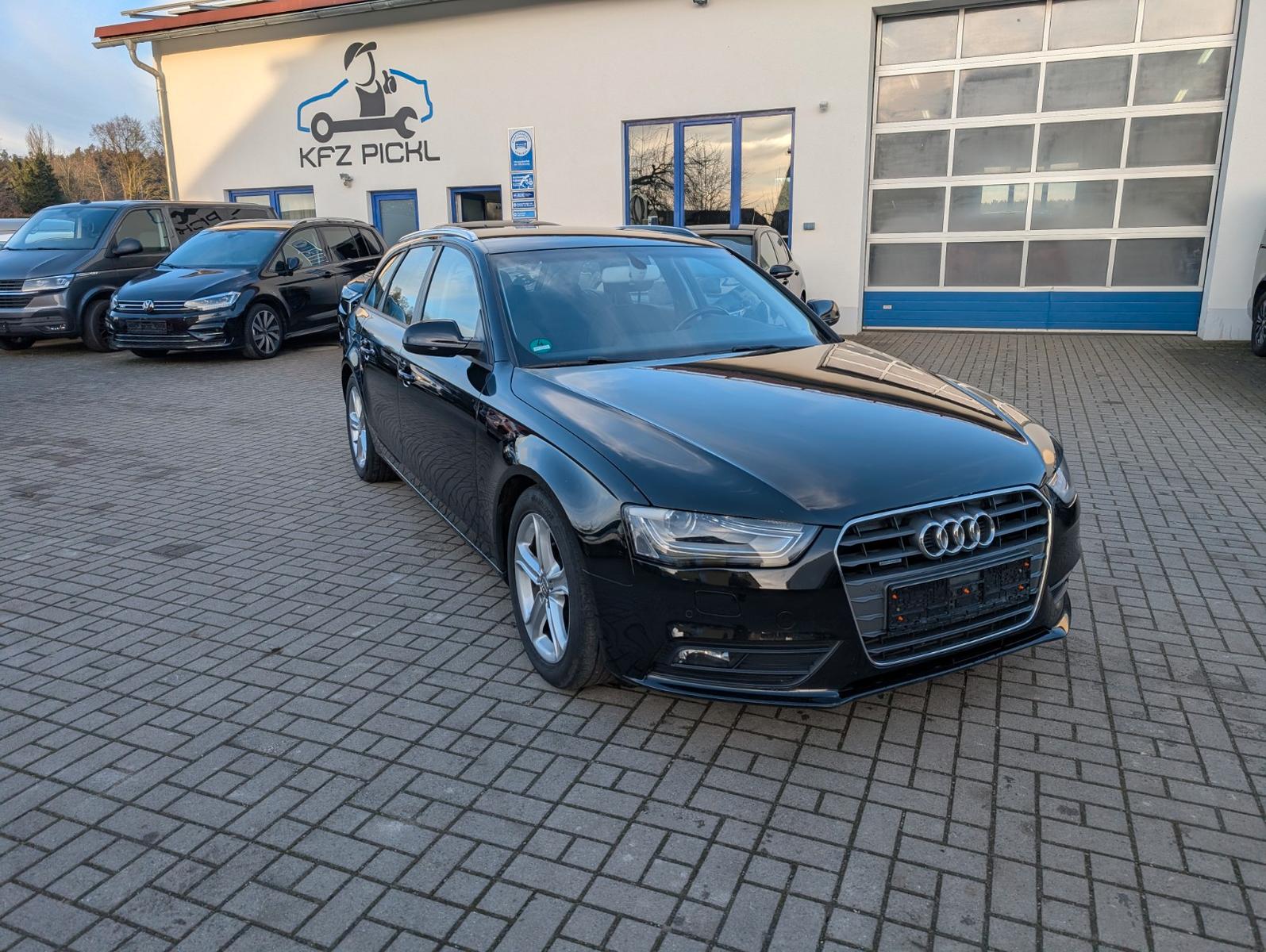 Audi A4 Avant Ambition quattro,DSG,Tempomat