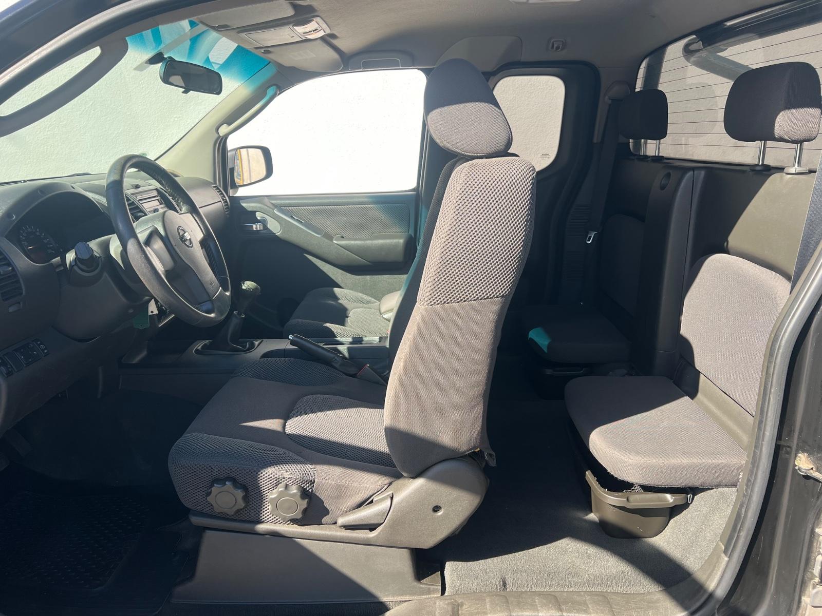 NISSAN NAVARA PICKUP KINGCAB COMFORT 4X4 KLIMA 150000KM | 174 ch | BVM | VOLANT EN CUIR