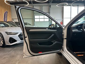MYAUTOCENTER – Gebraucht- und Jahreswagen mit Werkstattservice in Pfaffenhofen Volkswagen Passat *LED*NAVI*ACC*KEY-LESS*1.HAND*19%MWST*
