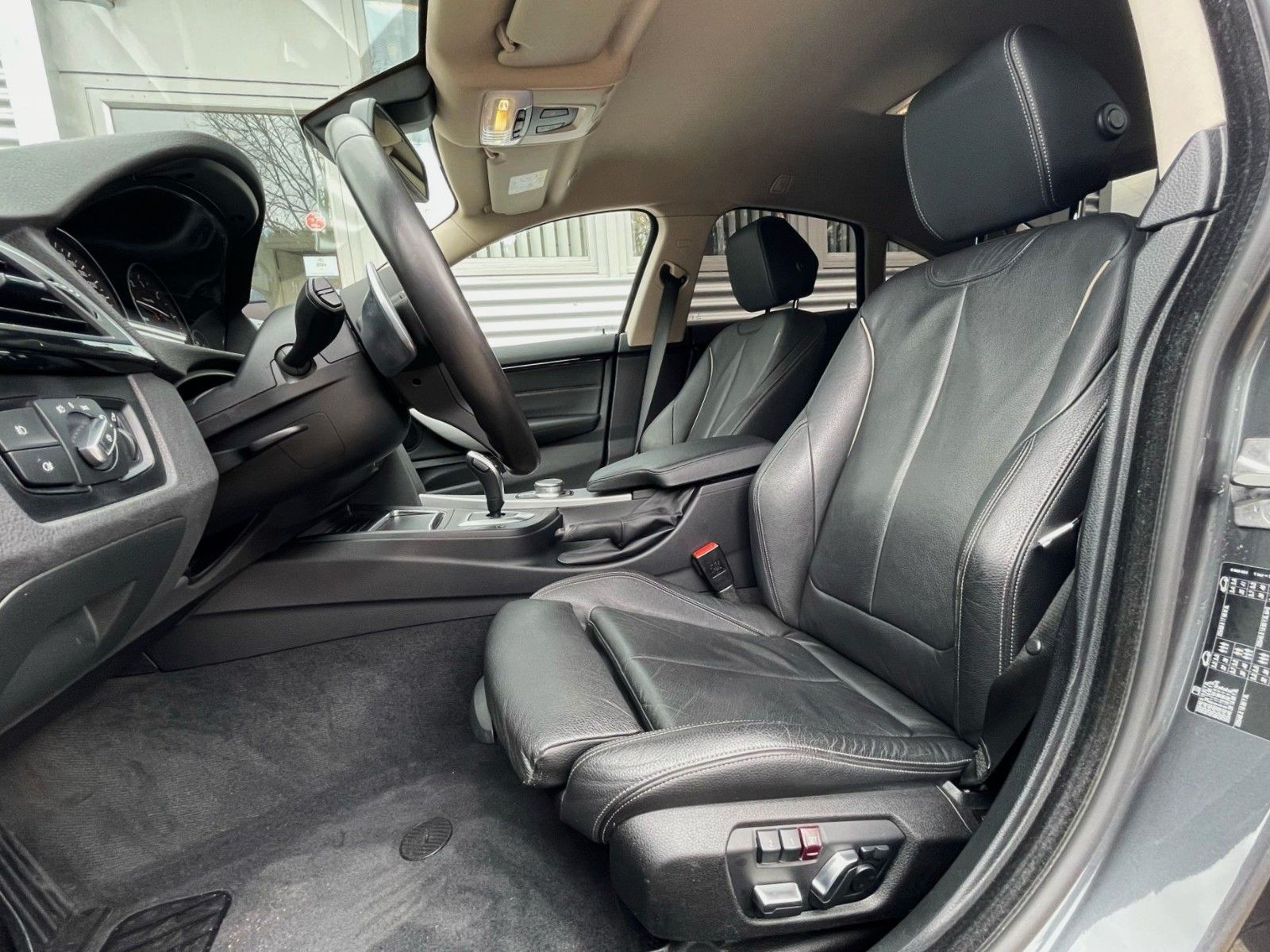 Fahrzeugabbildung BMW Gran Coupe 430 d Sport SAG LEDER NAVI LED AHK