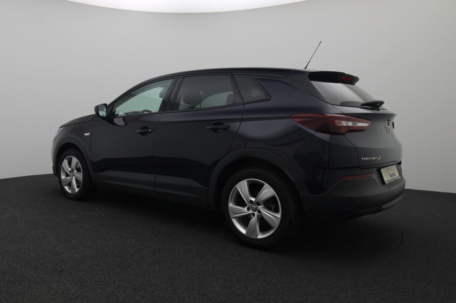 Fahrzeugabbildung Opel Grandland 1.2 Edition