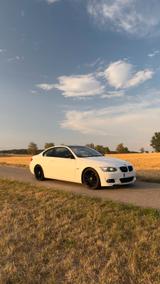 BMW E92 325i Coupé M-Paket - BMW 325: 325i M