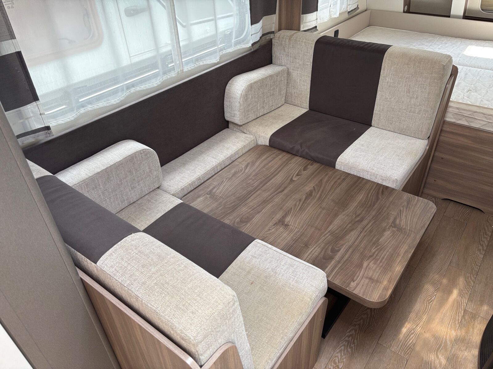 Fahrzeugabbildung Hobby Excellent Edition 490 KMF