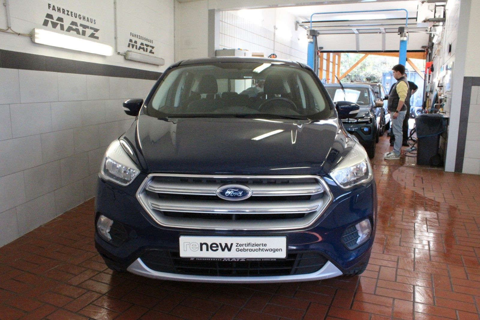Fahrzeugabbildung Ford Kuga 1,5 Trend 4x2 Gewerbespecial