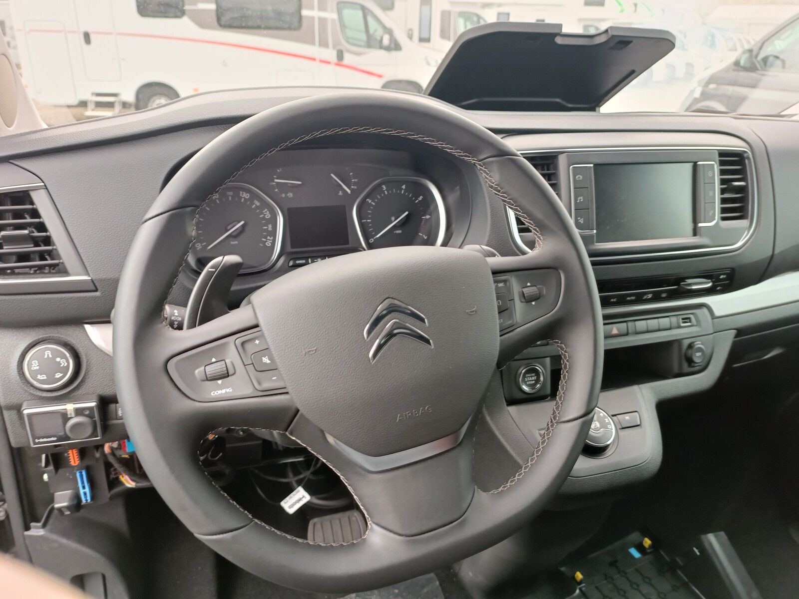 Fahrzeugabbildung Pössl Vanster Citroen 145 PS Automatik AHK,Campbox
