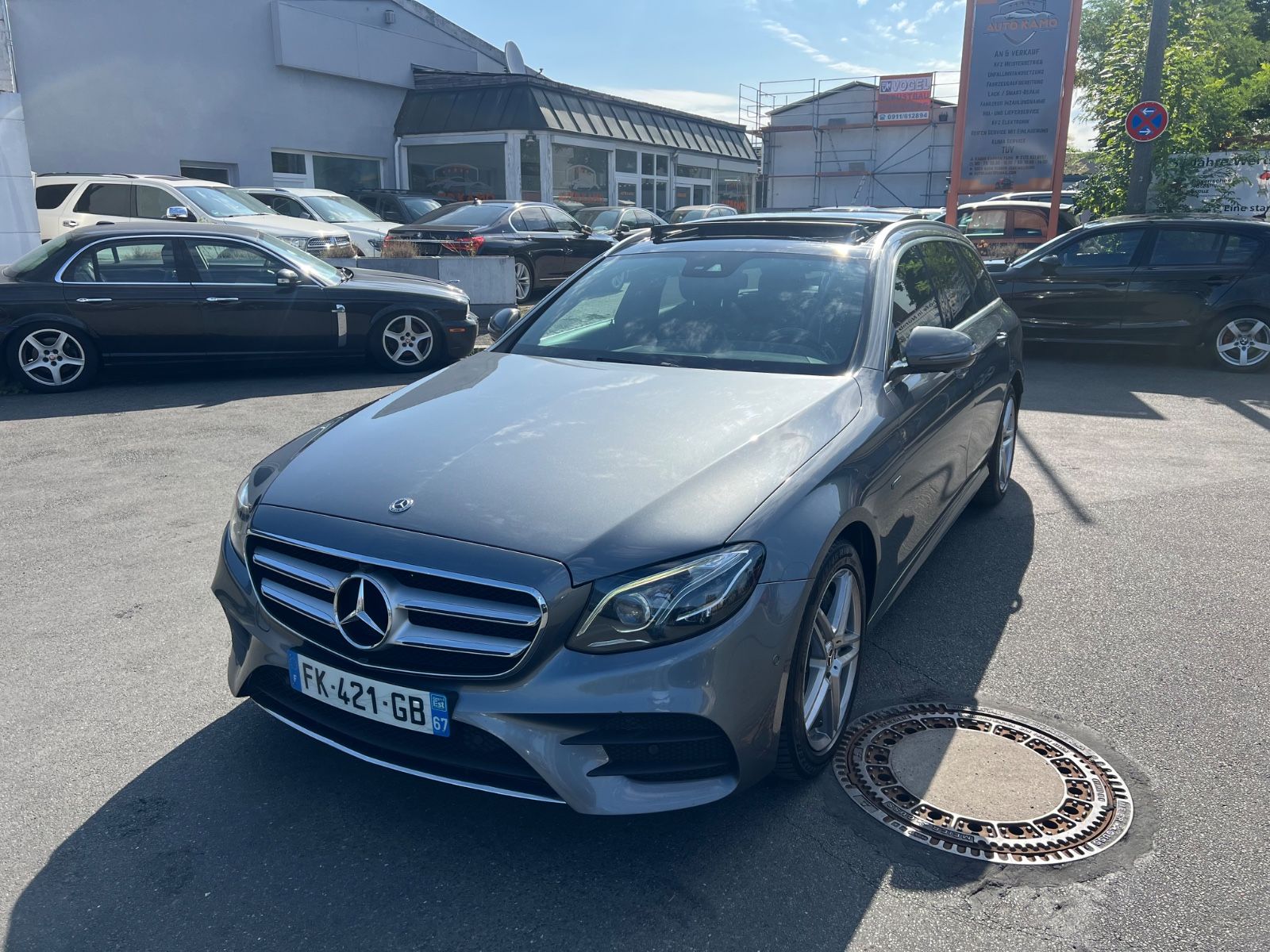 Mercedes-Benz E 300 de Autom. AMG Paket Panorama