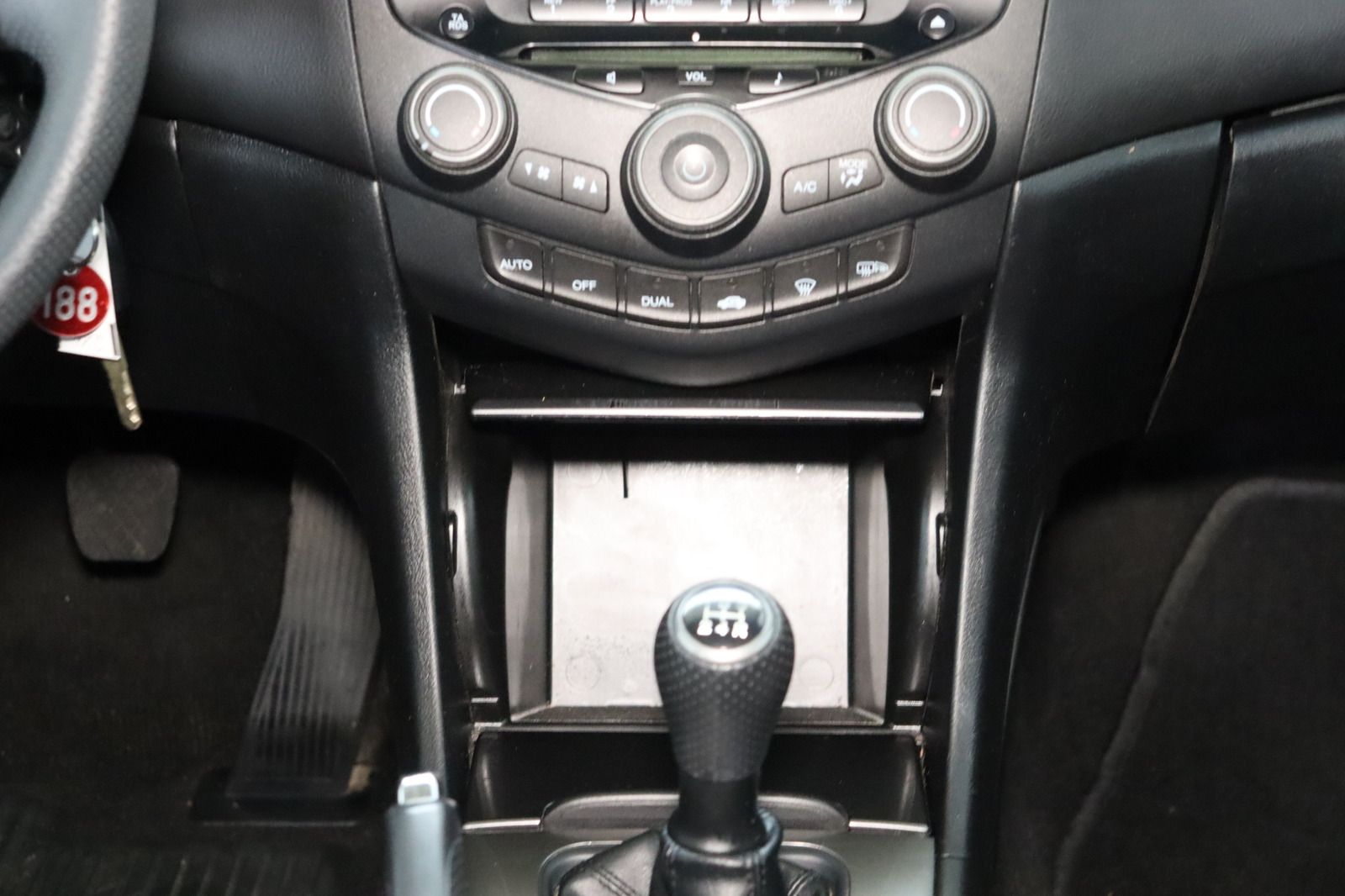 Fahrzeugabbildung Honda Accord Tourer 2.0 Comfort