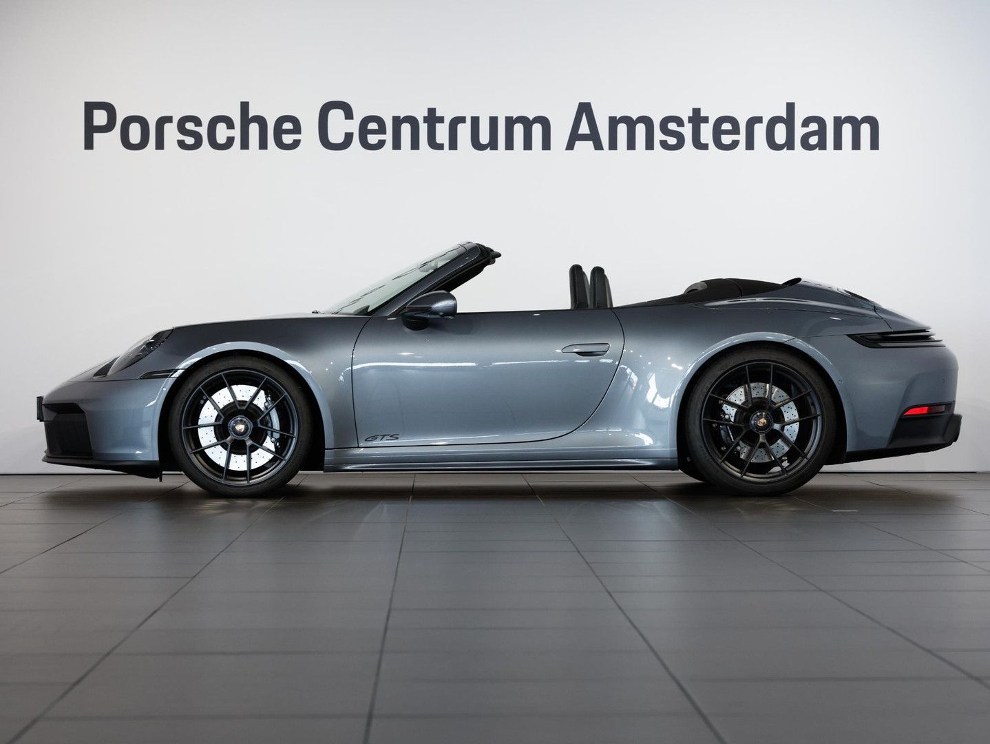 Porsche 992 Cabrio Carrera GTS T-Hybrid imagem 2