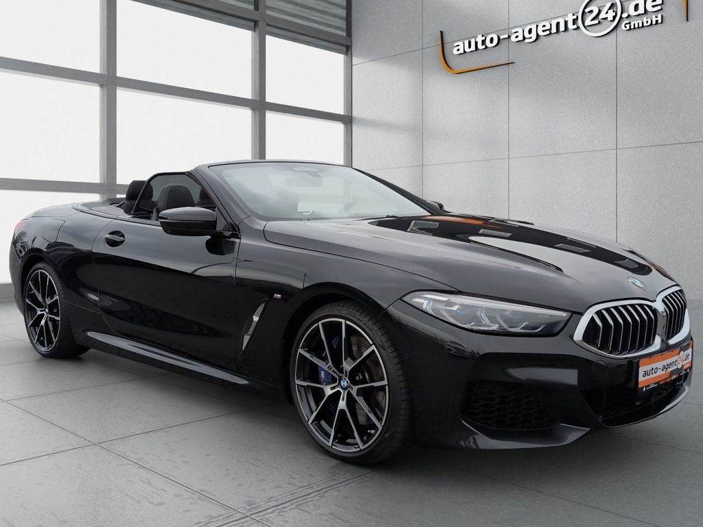 BMW 840