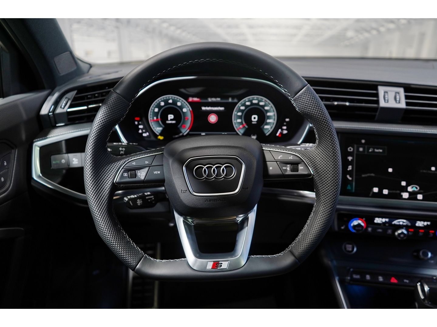Audi Q3 - Bild 7