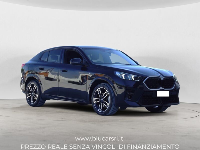 Image of BMW X2
