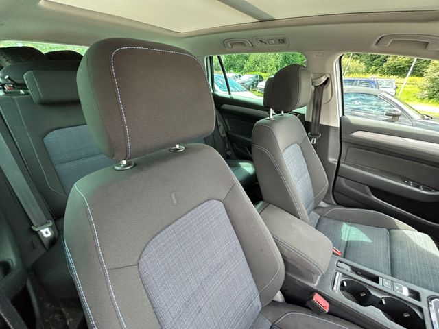 Passat Variant 1.4TSIe DSG GTE Pano*Business*ACC