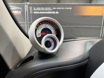 Fahrzeugabbildung Smart forFour   EQ LED-TF#Cool&Audio-Paket#Tempomat