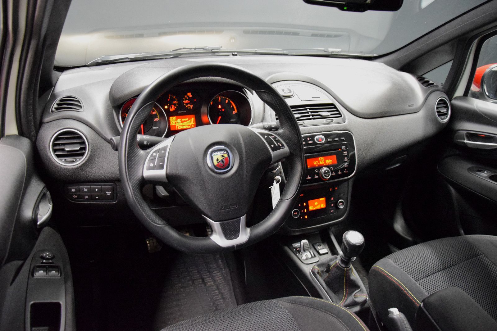 Fahrzeugabbildung Abarth Punto Evo ESTETICO  -  1. Hand & FIAT Scheckheft