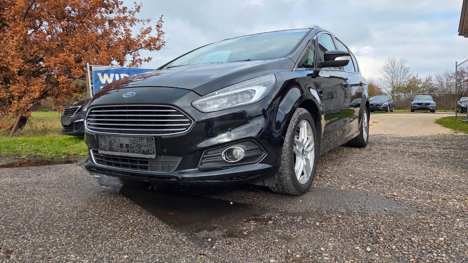 Ford S-Max Titanium Service FORD