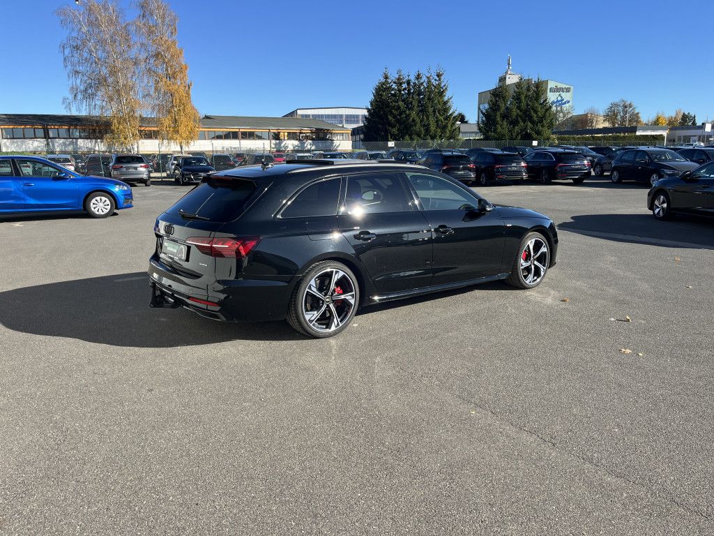 AUDI A4 2025
