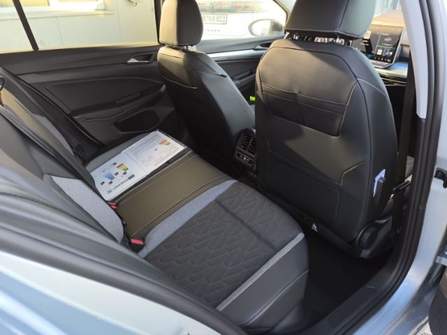 Fahrzeugabbildung Volkswagen Golf ENERGY 1.5 l eTSI OPF 85 kW (116 PS) 7-Gang