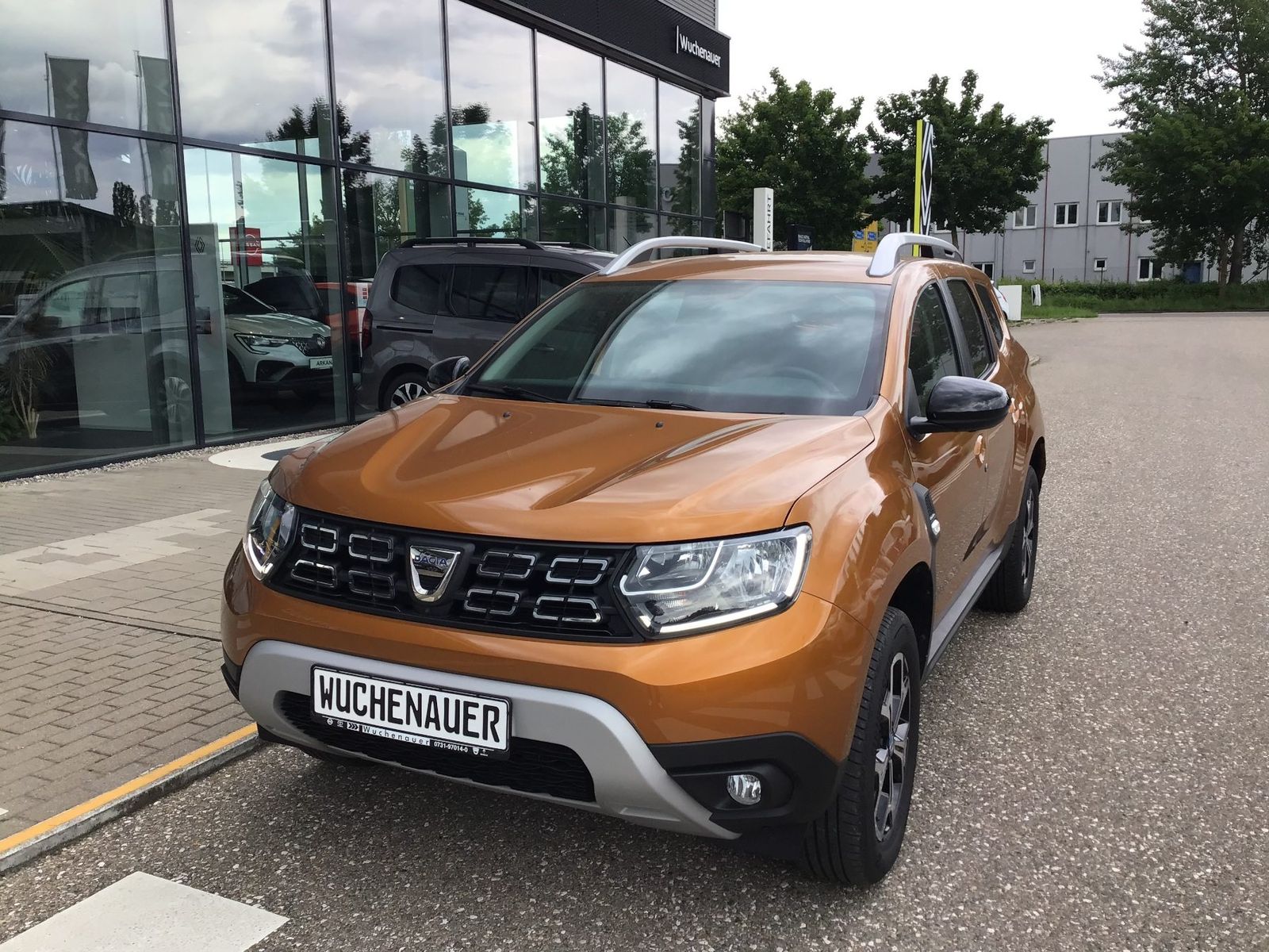 Fahrzeugabbildung Dacia Duster TCE 100 ECO-G 2WD CELEBRATION