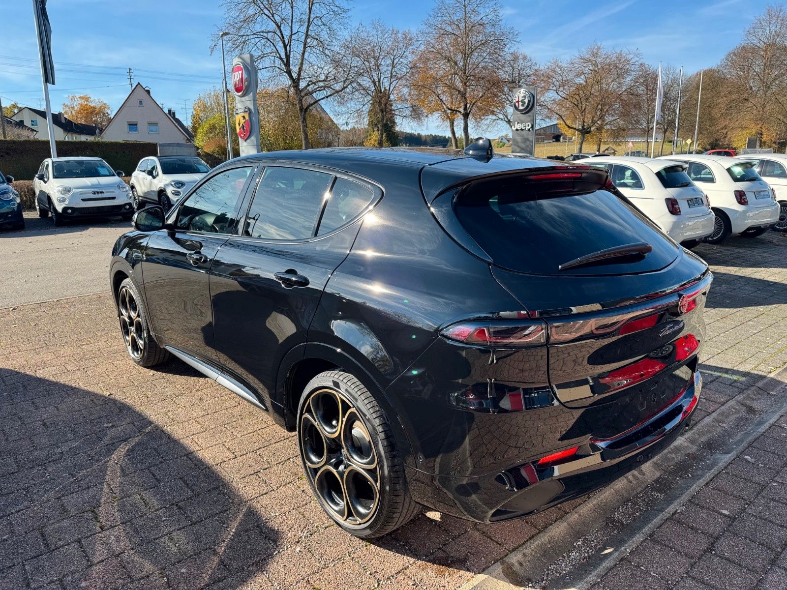 Fahrzeugabbildung Alfa Romeo INTENSA 360° PANORAMA MEMORY NAVI