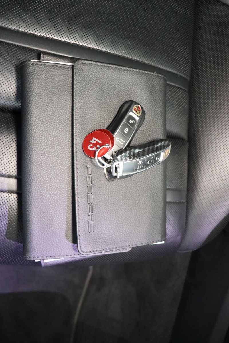 Fahrzeugabbildung Porsche Cayenne S * Pano * Standhzg. * RFK