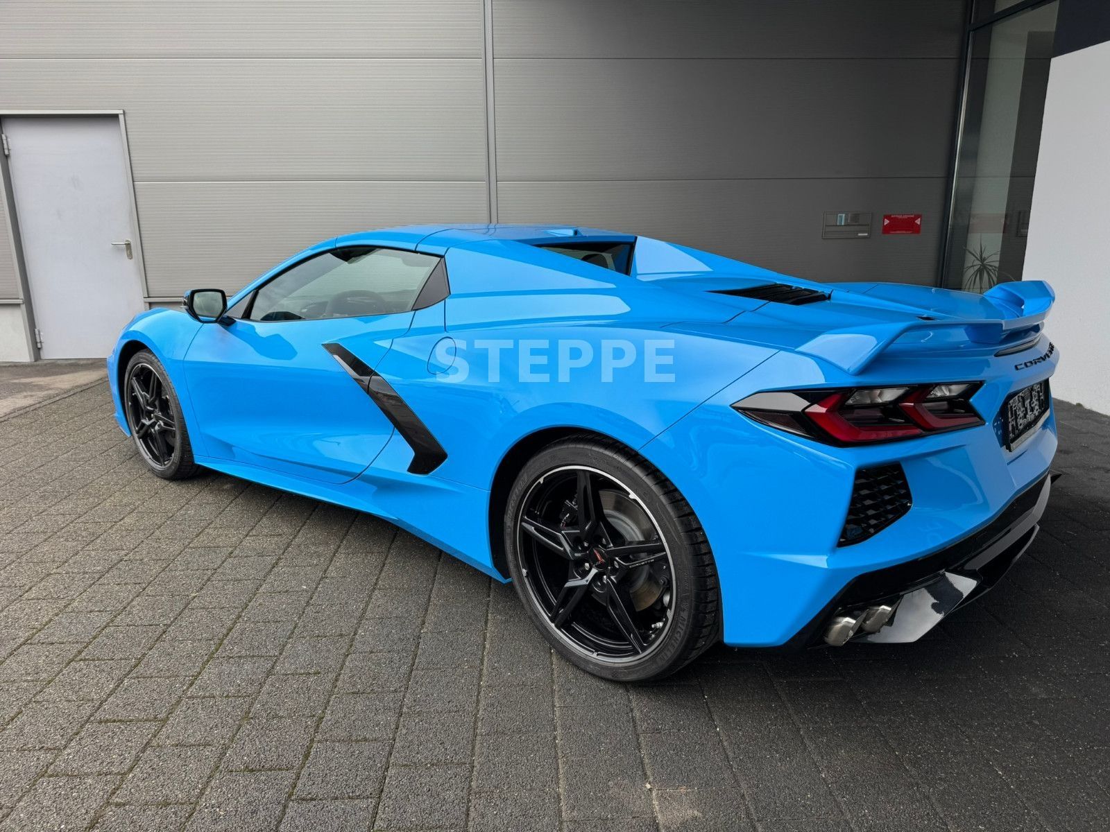 Corvette C8 Stingray Convertible 3LT Europamodell STEPPE