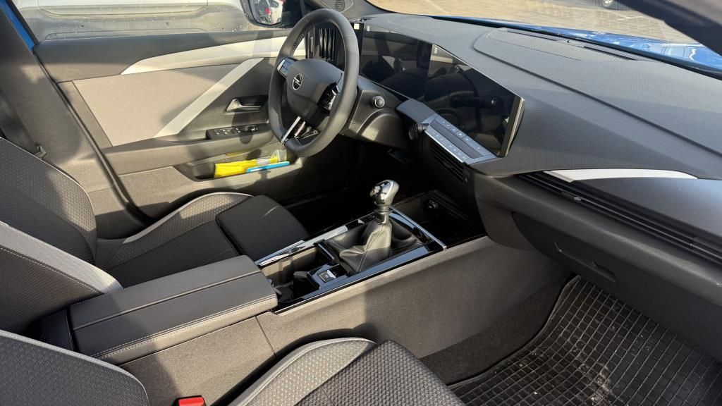 Autohaus Zimpel -  Opel Astra Edition 1.2T LED+SHZ+LHZ+Klimaautomatik+18 - Bild 10
