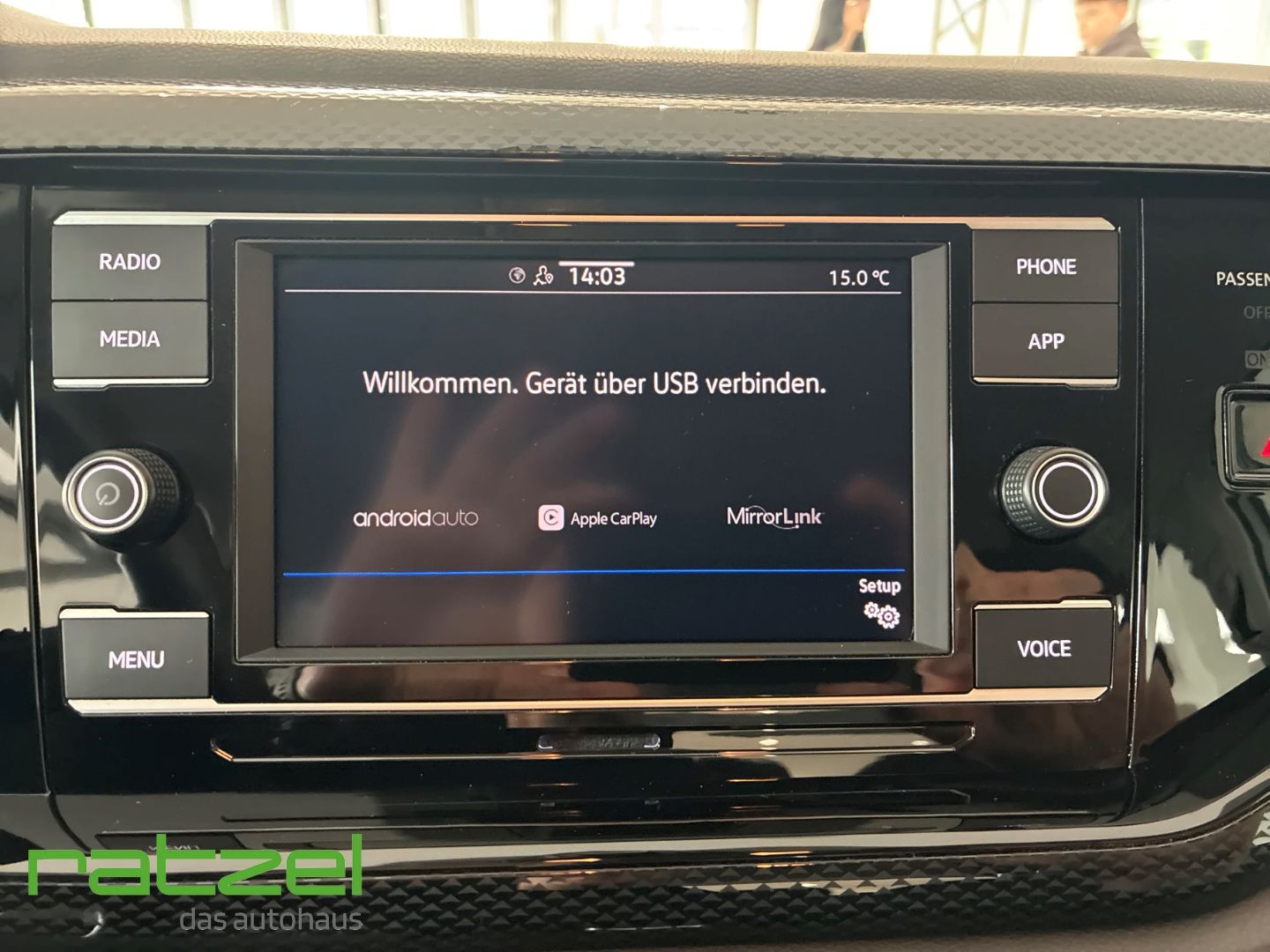 Fahrzeugabbildung Volkswagen Polo Life 1.0 Digitales Cockpit LED DAB Spurhalt